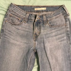 Levi jeans